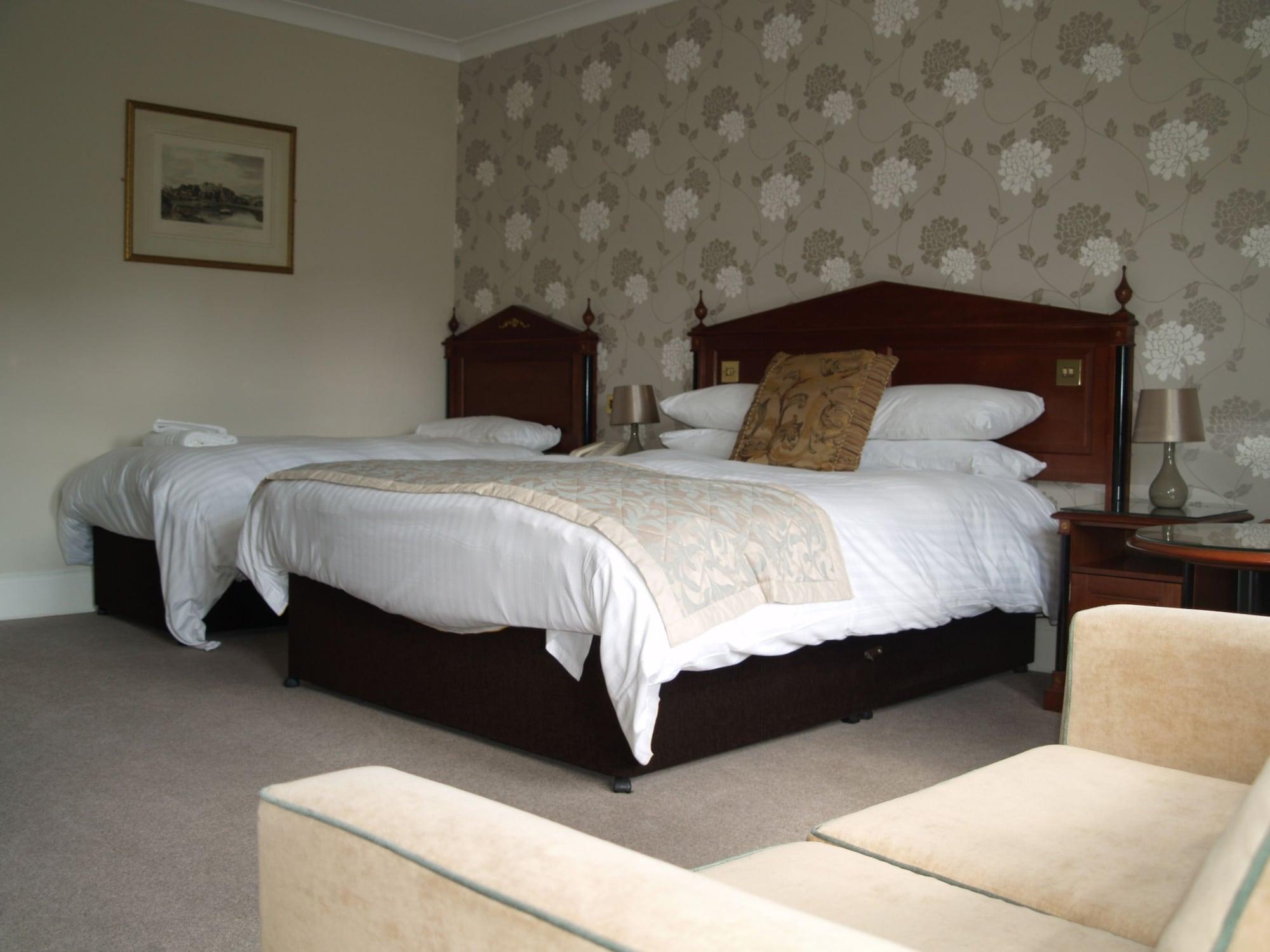 Woodland Manor Hotel Bedford Extérieur photo